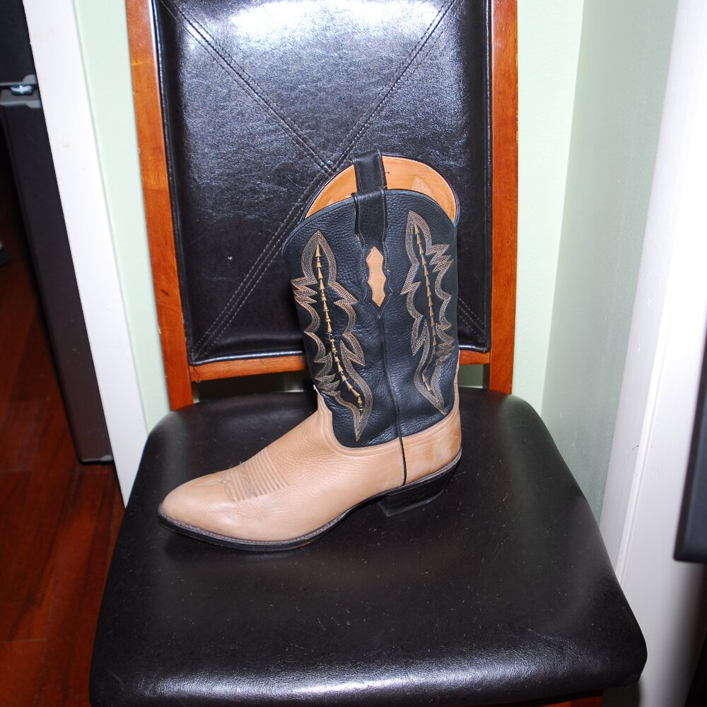 CowBoy Boots Luuchese 2000 Two Tone (Beige and Black)